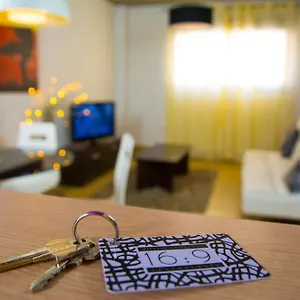 16:9 Playa Apartamento Almería